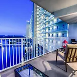 Laketown Wharf 728 By Aneliya